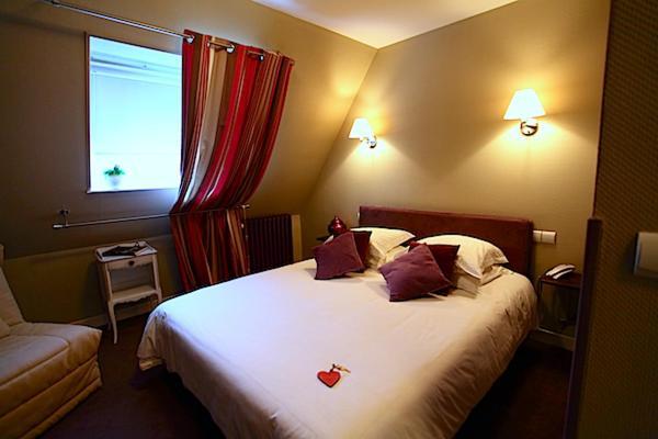 Hostellerie De La Riviere Saint-Étienne-au-Mont Eksteriør billede