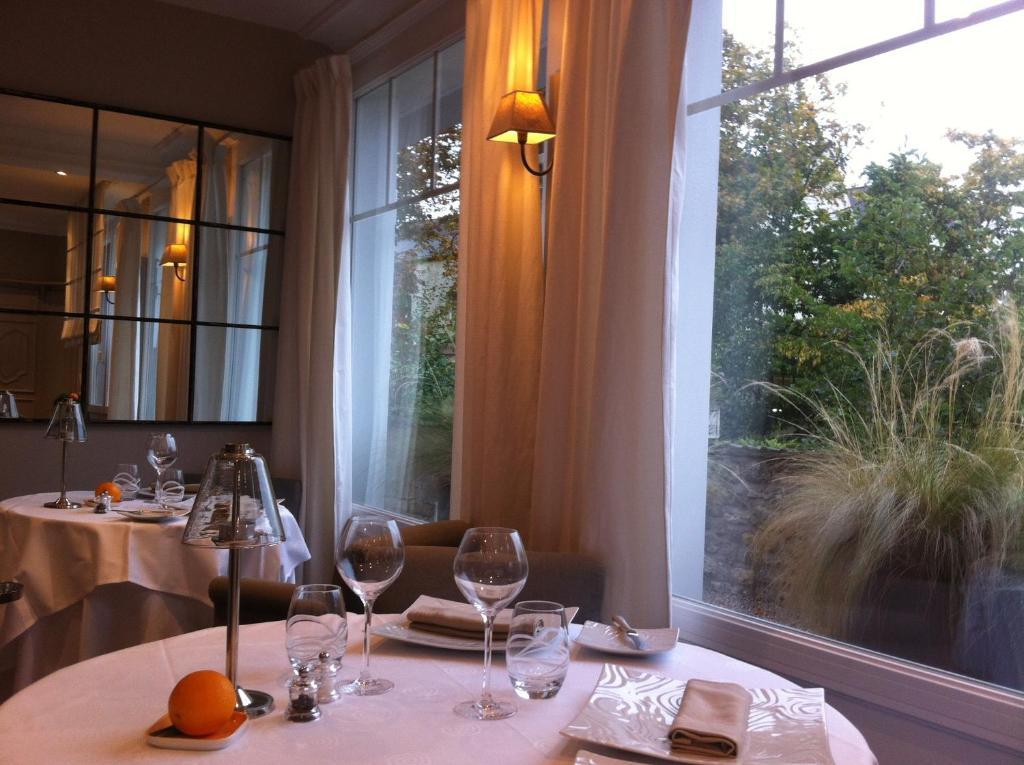 Hostellerie De La Riviere Saint-Étienne-au-Mont Eksteriør billede